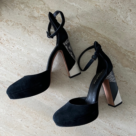 NIB Coach chrystie patchwork platform heels size 7 - Picture 4 of 8